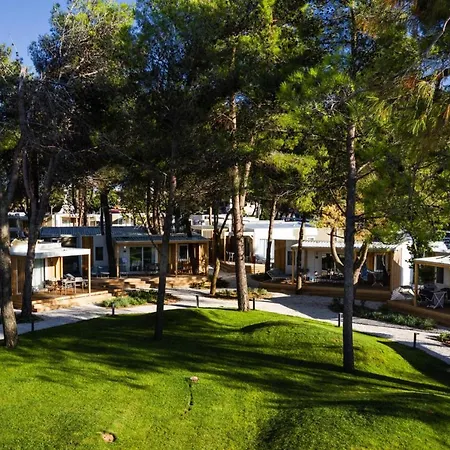 Caravan Park Falkensteiner Premium Camping - Cdn02102g-myb *